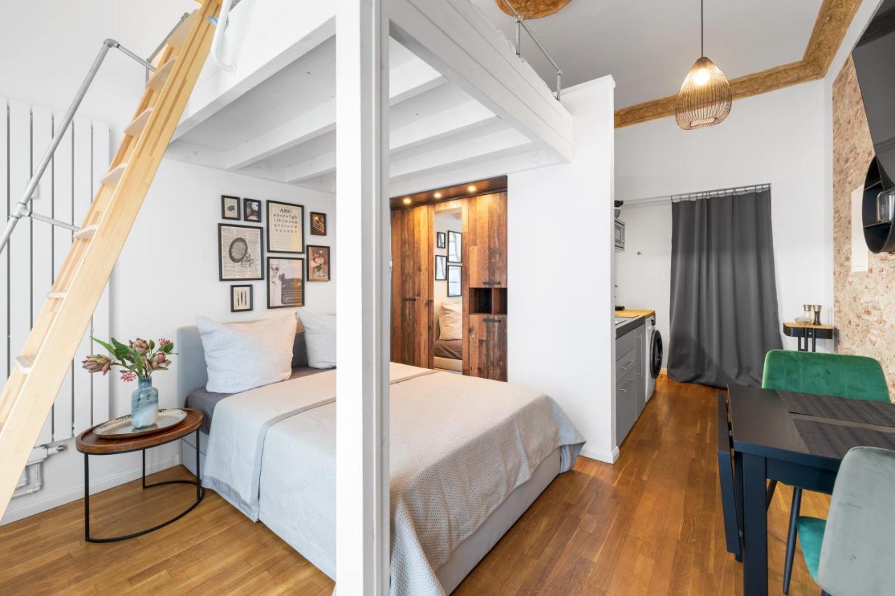 The Koburger Vh, Studio For Up To 4 With High Bed Berlín Exterior foto